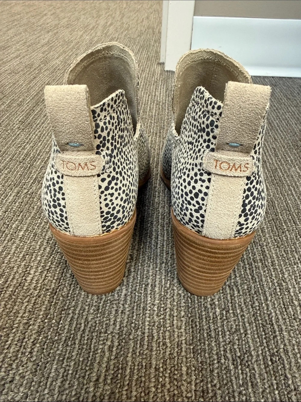 Toms Women's Black & Cream Spotted Wedge Booties